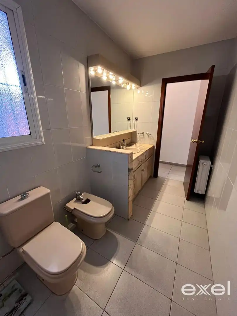 Bathroom of Houses for sale in Sant Joan Despí  with Air Conditioner, Heating and Terrace