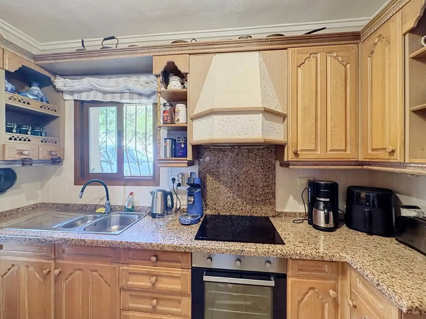 Cocina de Casa o chalet en venta en Benitachell / El Poble Nou de Benitatxell con Aire acondicionado, Calefacción y Jardín privado