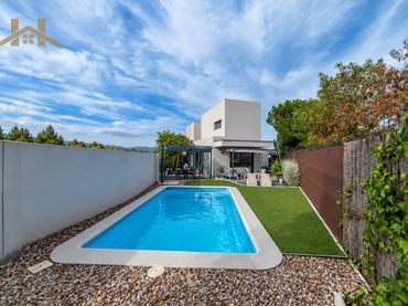 Villa con piscina in vendita a Brunete