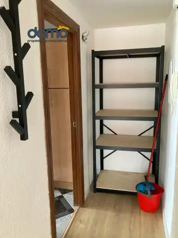 Piso de alquiler en Granada con Aire acondicionado, Calefacción y Jardín privado