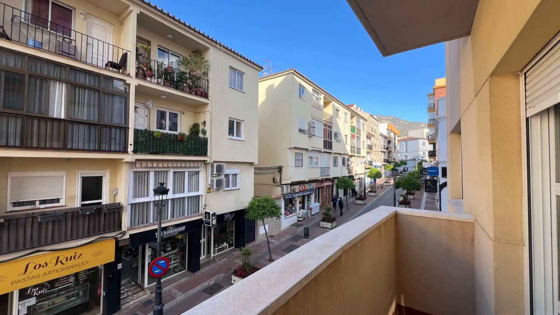 Vista exterior de Oficina en venda en Benalmádena