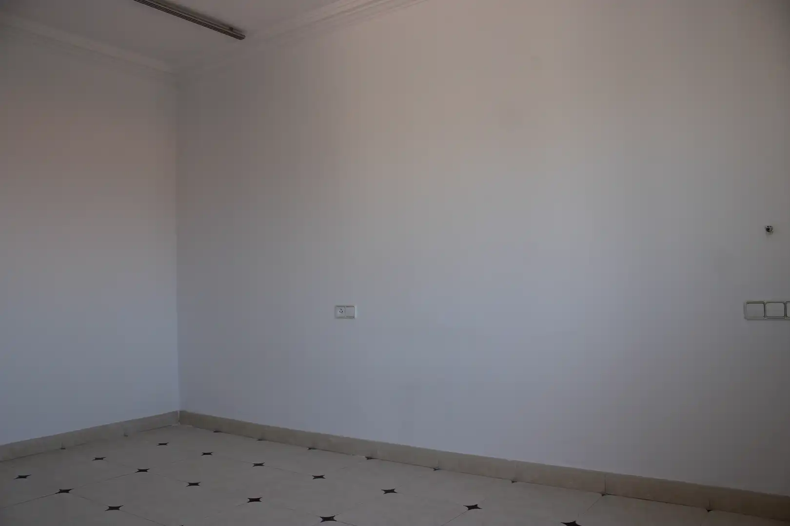 Dachboden zur Miete in Girona mit Heizung, Terrasse und Balkon