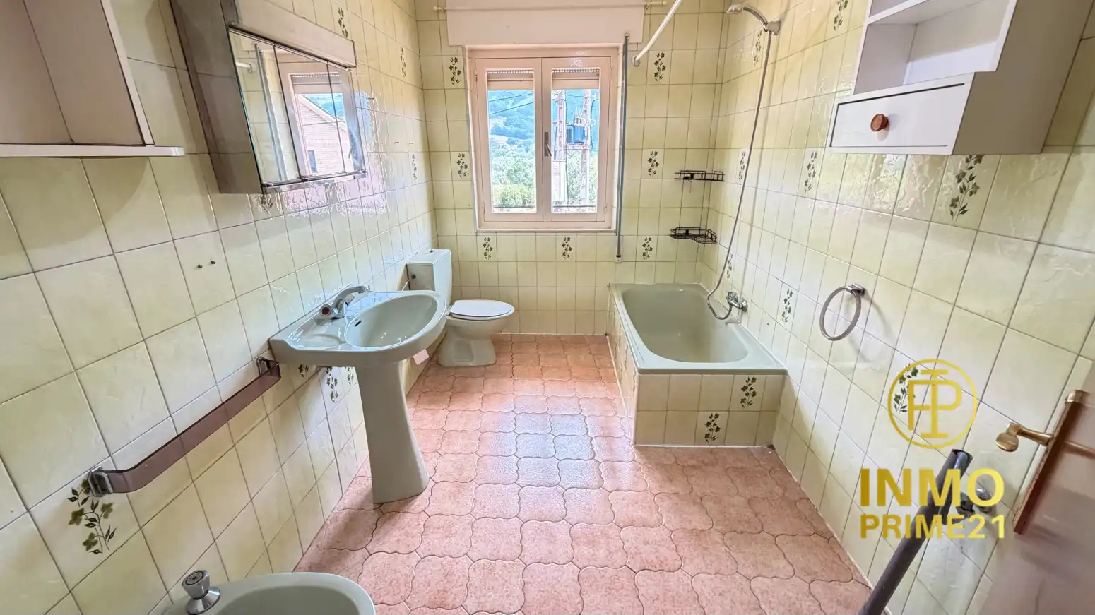 Baño de Casa o chalet en venta en Corvera de Toranzo con Parquet y Balcón