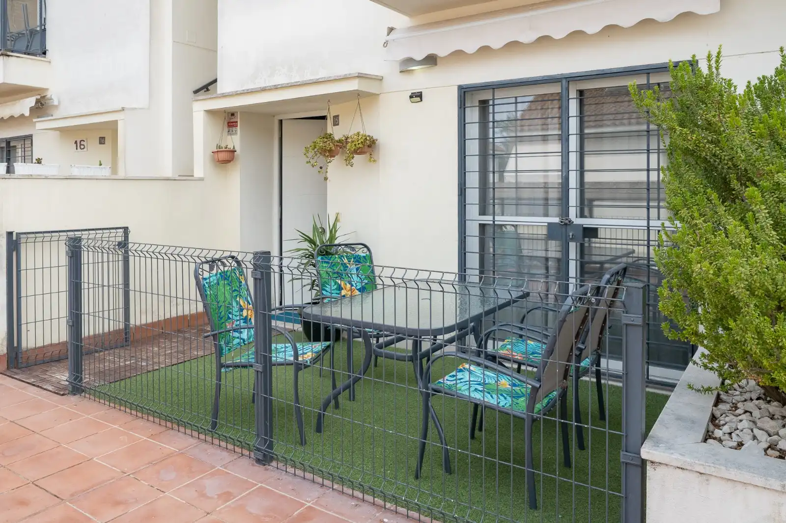 Terraza de Apartamento de alquiler en Sanlúcar de Barrameda con Terraza, Amueblado y Horno