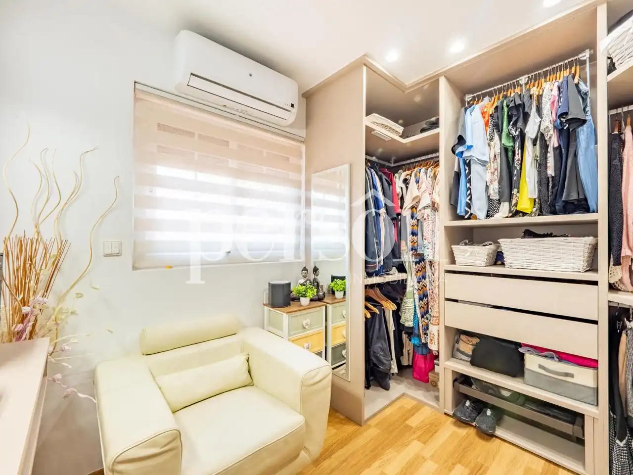 Bedroom of Houses for sale in Torrent  with Air Conditioner, Private garden and Terrace