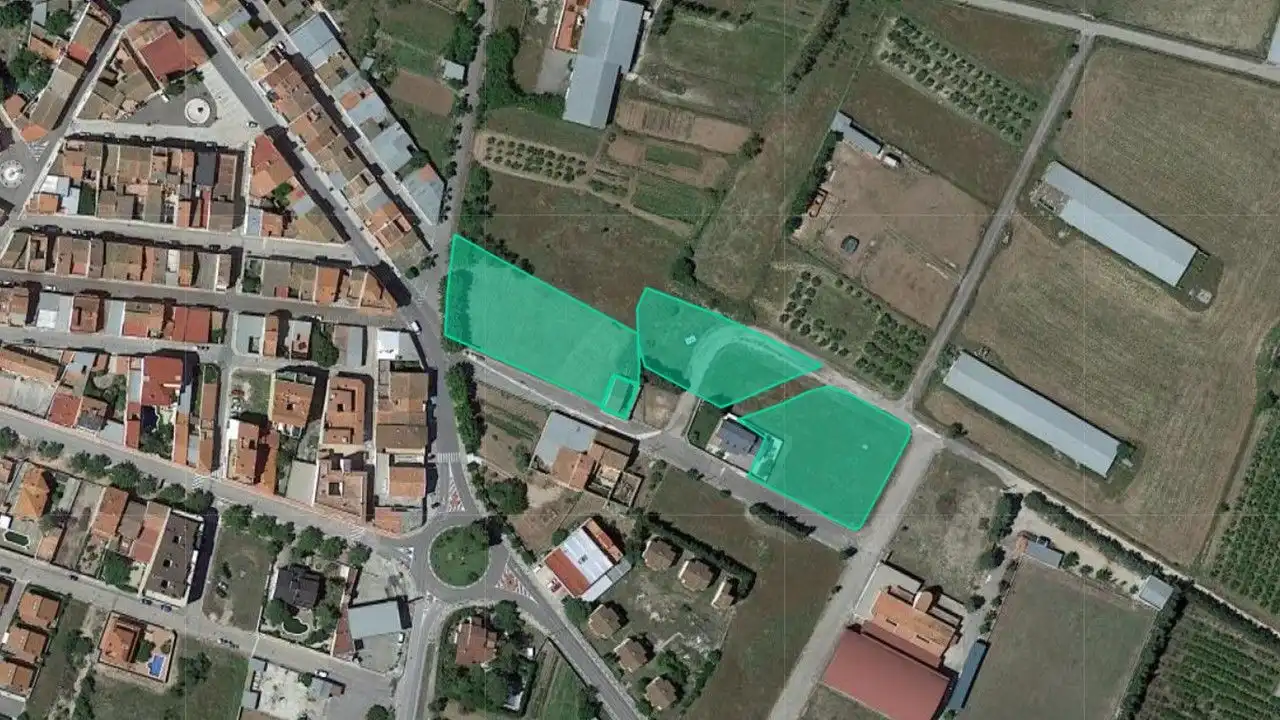 Terreny residencial en venda a Calle Assagardor