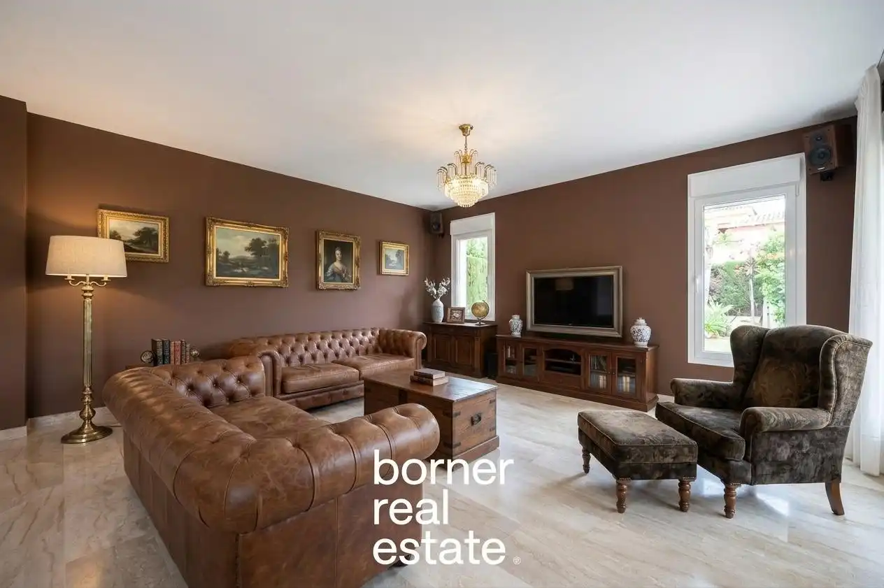 Sala de estar de Casa o chalet en venta en Sant Cugat del Vallès con Calefacción, Jardín privado y Terraza