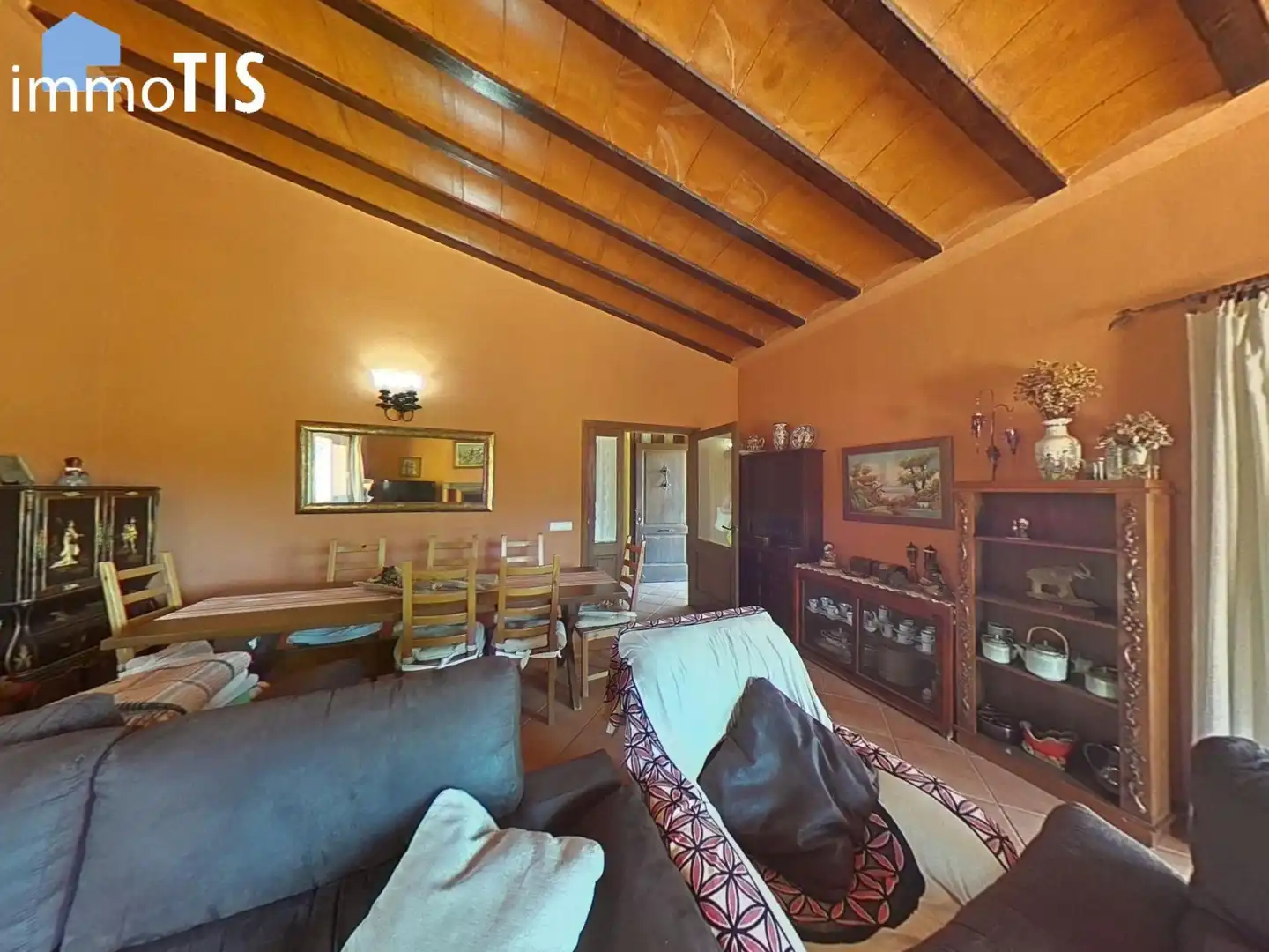 Sala d'estar de Casa o xalet en venda en Cubelles amb Aire condicionat, Jardí privat i Terrassa
