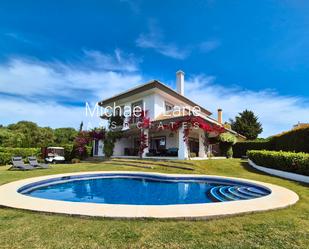 Jardí de Casa adosada en venda en Sotogrande amb Aire condicionat, Jardí privat i Terrassa