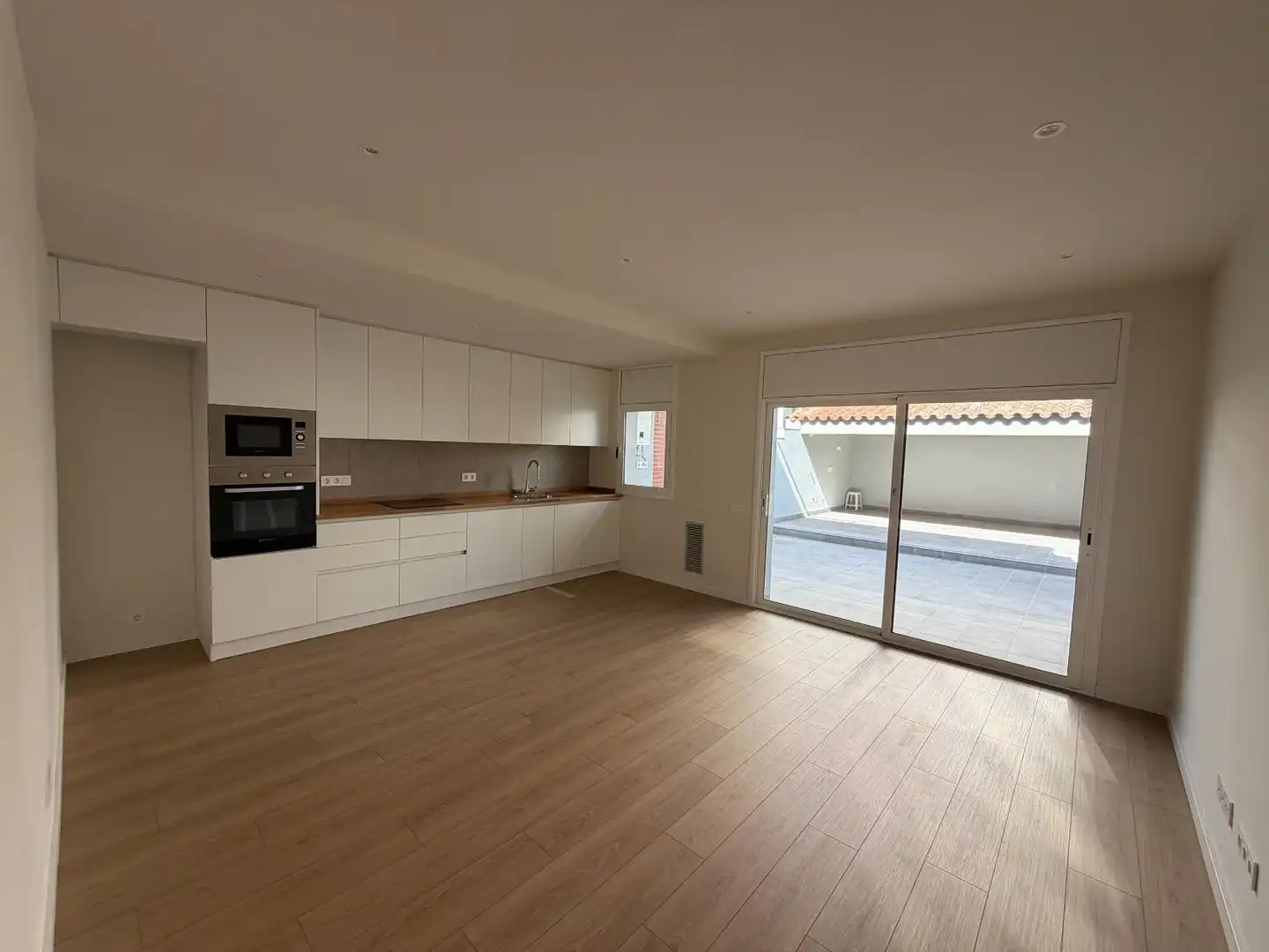 Cocina de Piso en venta en Sabadell con Aire acondicionado, Calefacción y Terraza