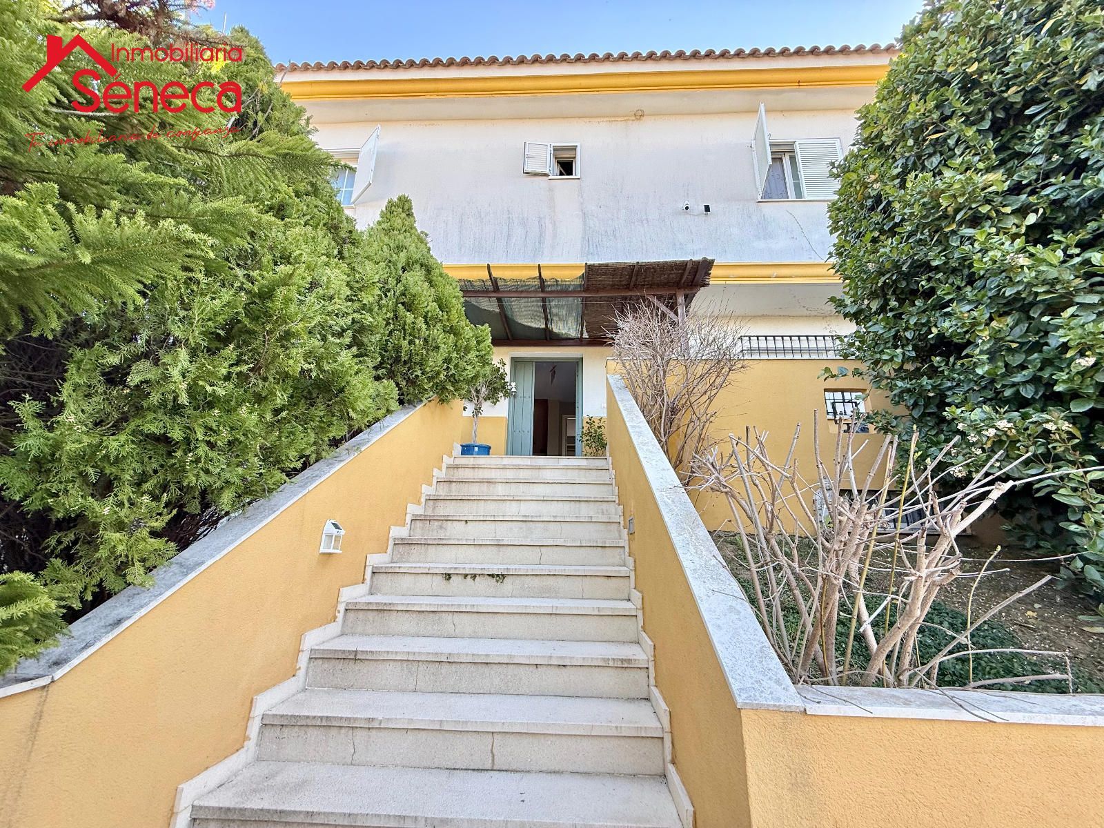 Vista exterior de Casa o chalet en venta en Alcolea con Aire acondicionado, Calefacción y Terraza