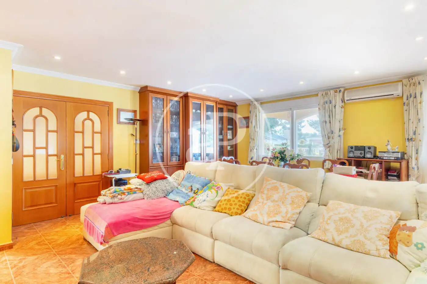 Living room of Houses for sale in Serra  with Air Conditioner, Heating and Private garden