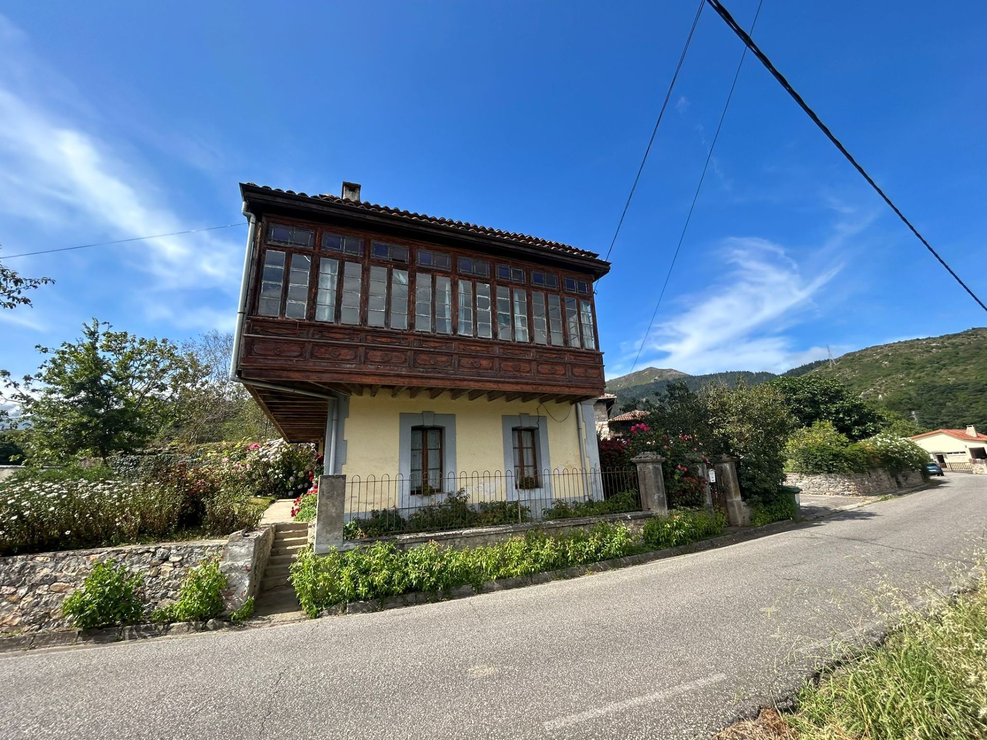 Exterior view of House or chalet for sale in Parres  with Private garden and Storage room