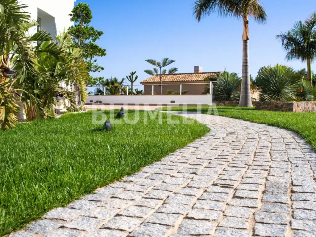 Houses for sale in Altea la Vella