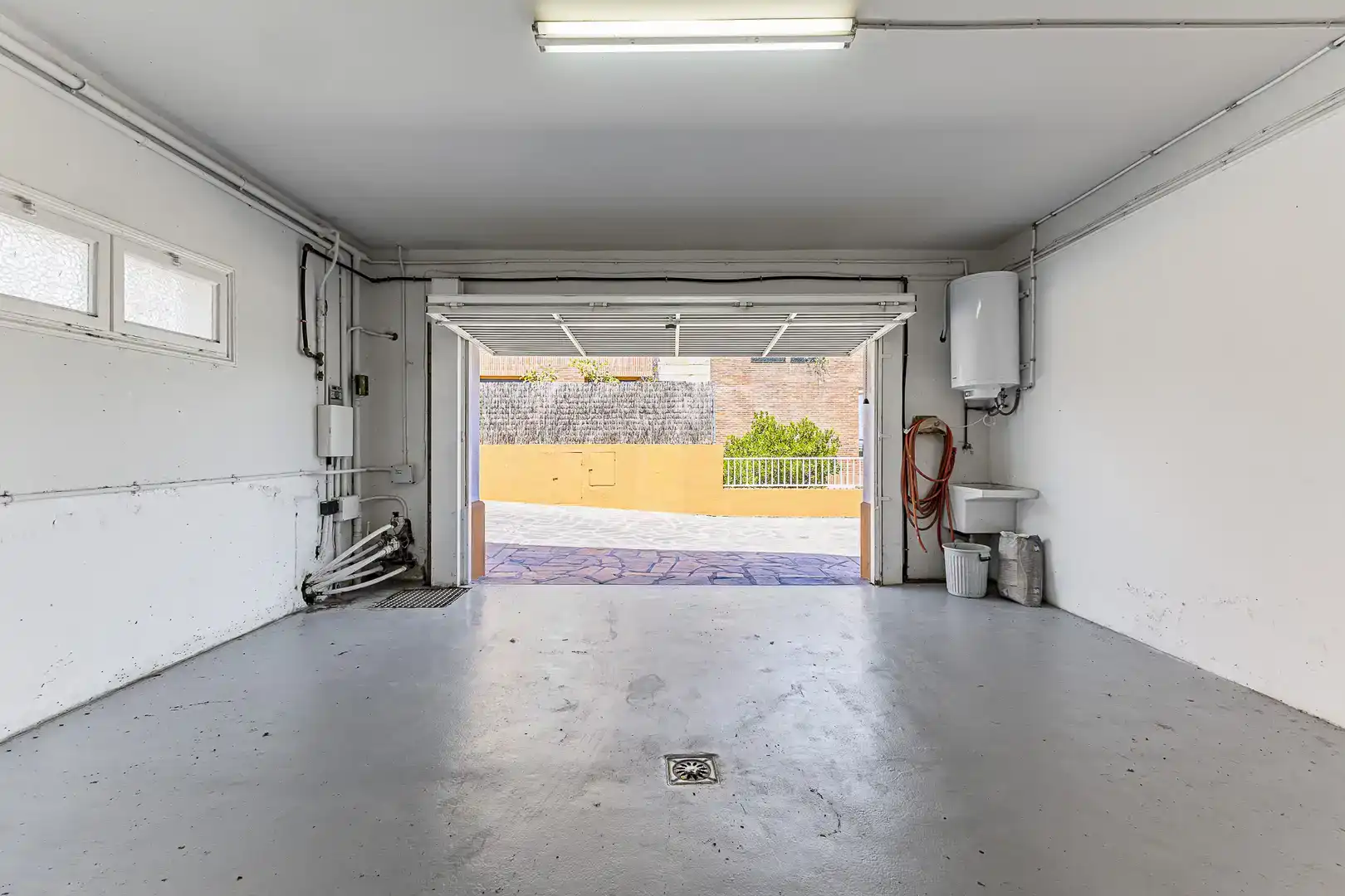 Parking de Casa o chalet de alquiler en Sant Cugat del Vallès con Aire acondicionado, Jardín privado y Parquet