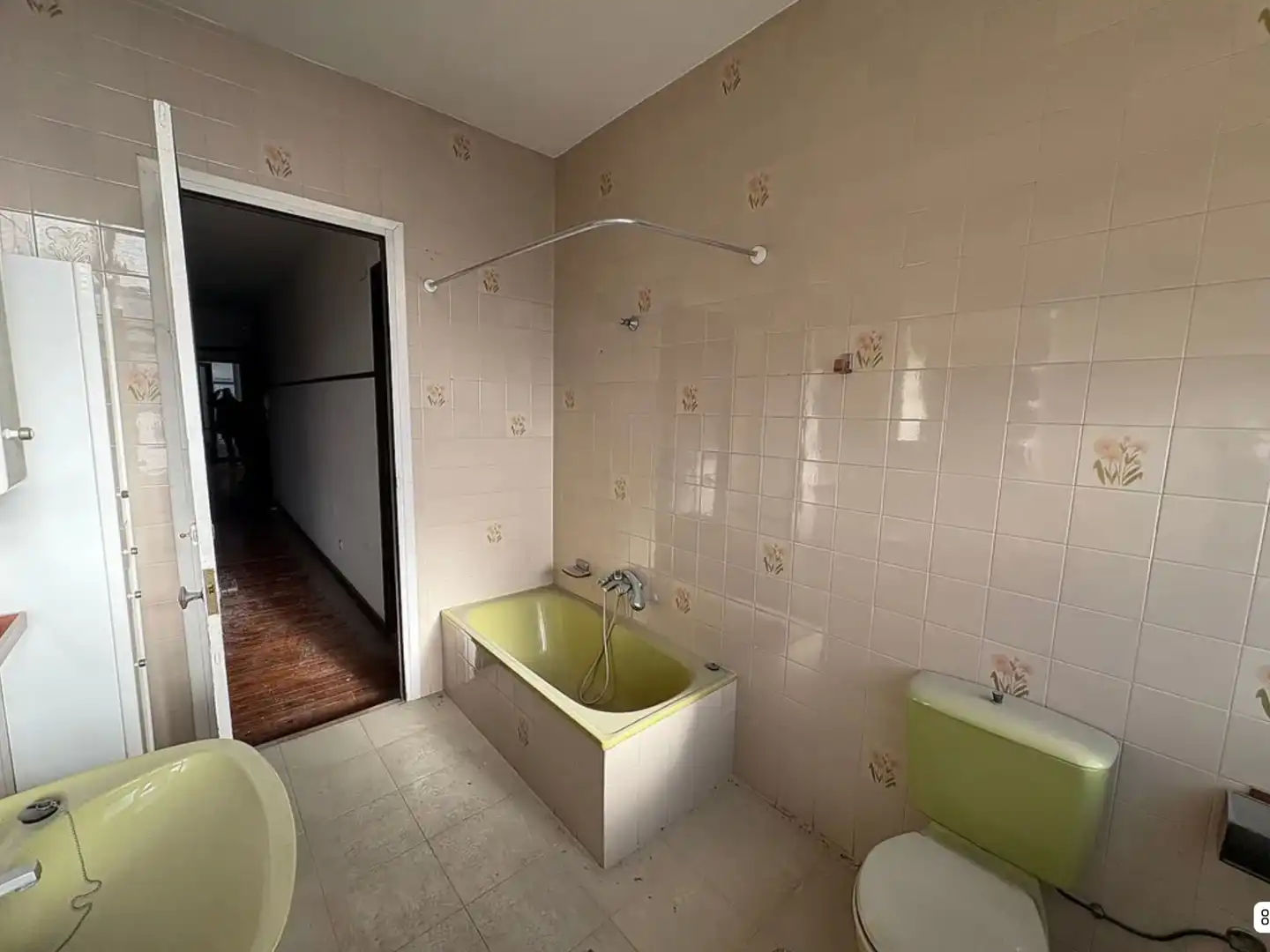 Bathroom of Flat for sale in Ferrol