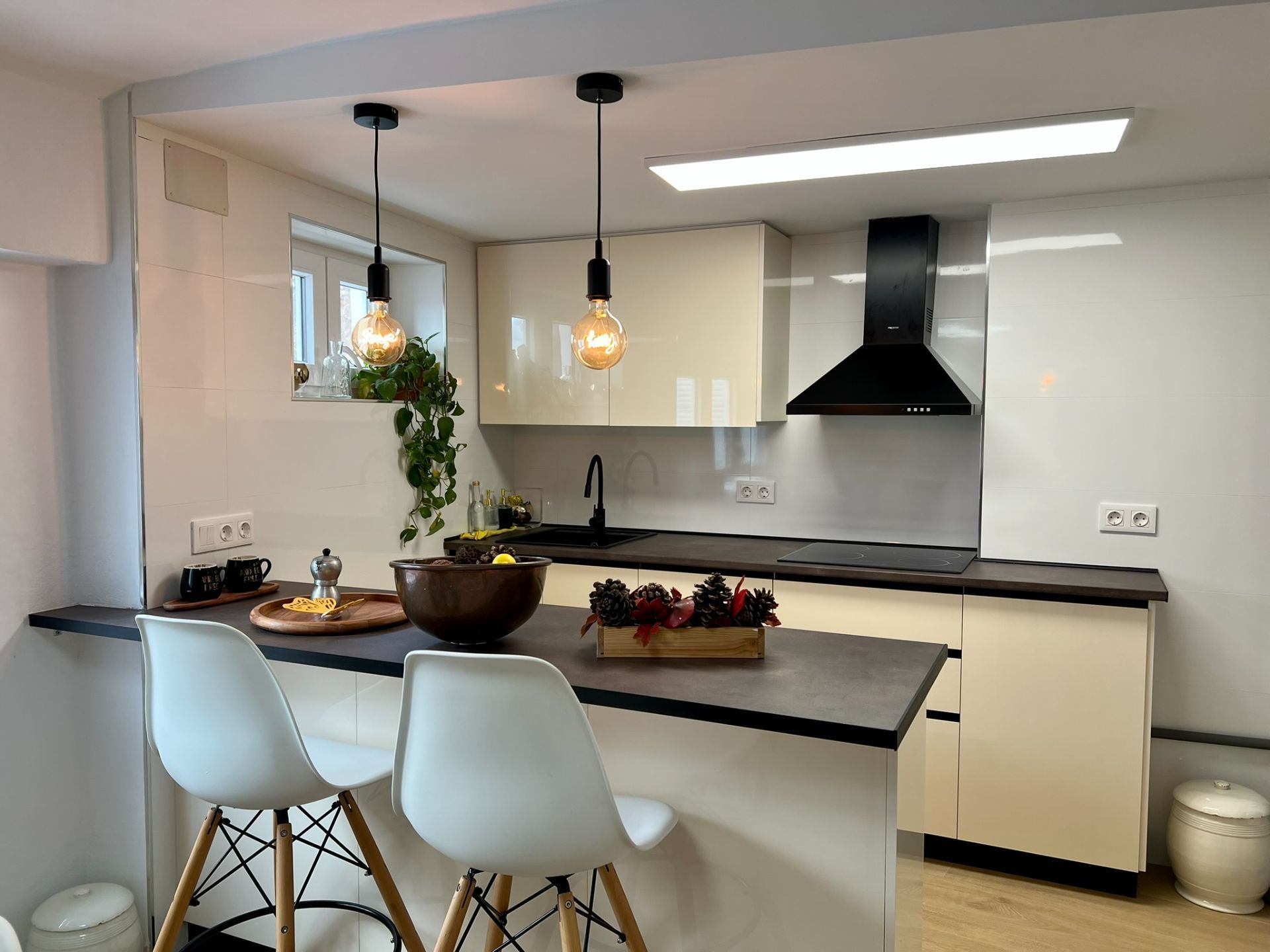 Kitchen of Flat for sale in Alcoy / Alcoi  with Air Conditioner and Furnished