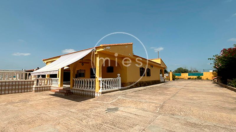 Exterior view of House or chalet for sale in Turís  with Private garden, Terrace and Storage room