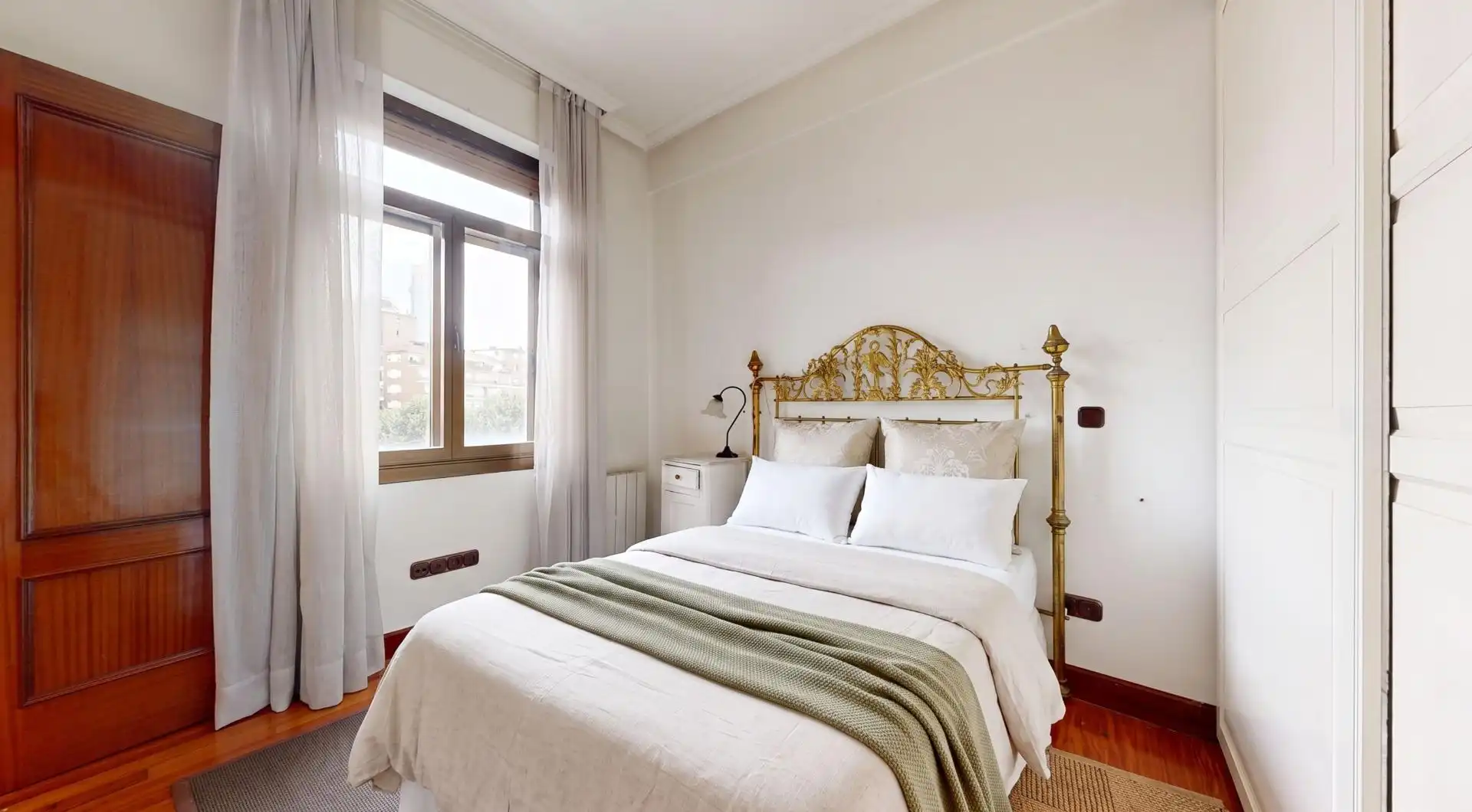 Bedroom of Flat for sale in Bilbao   with Heating