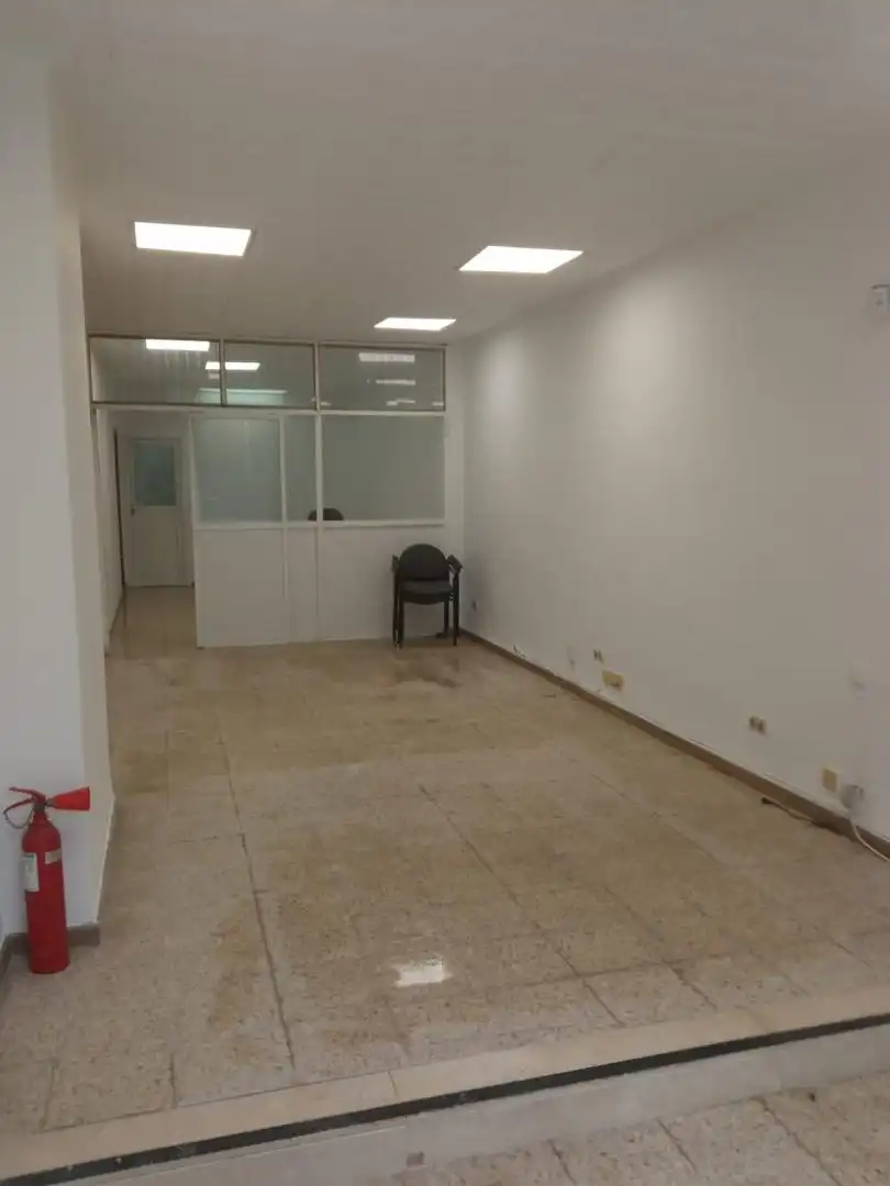 Business premises to rent in Ramon Turró, imagen 5