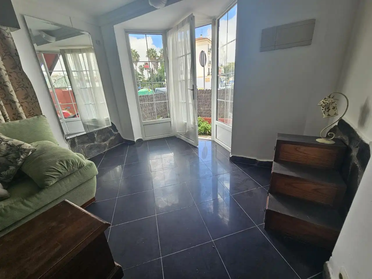 Ground floor for rent in Calle Volga, El Rocío - La Milagrosa