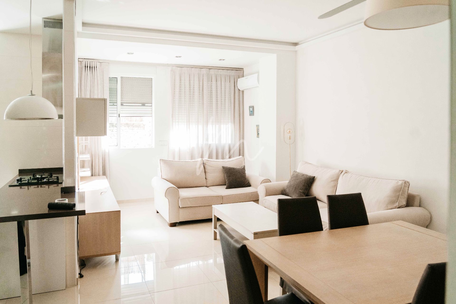 Living room of Flat to rent in  Valencia Capital  with Air Conditioner, Furnished and Oven