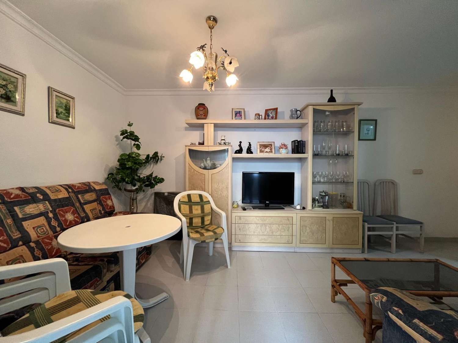 Living room of Flat for sale in Garrucha  with Terrace, Swimming Pool and Furnished