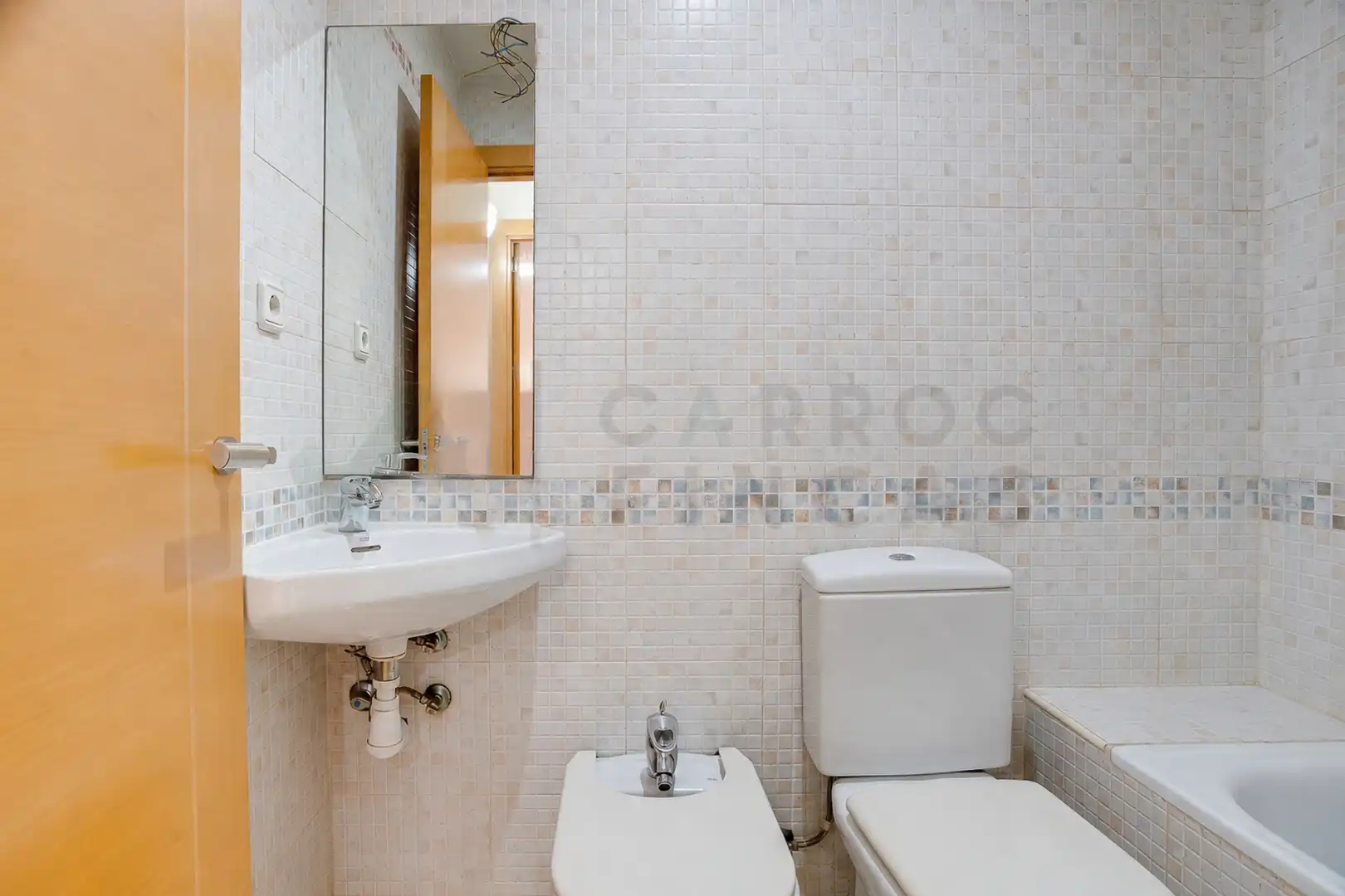Bathroom of Duplexes for sale in Canovelles  with Terrace, Furnished and Balcony