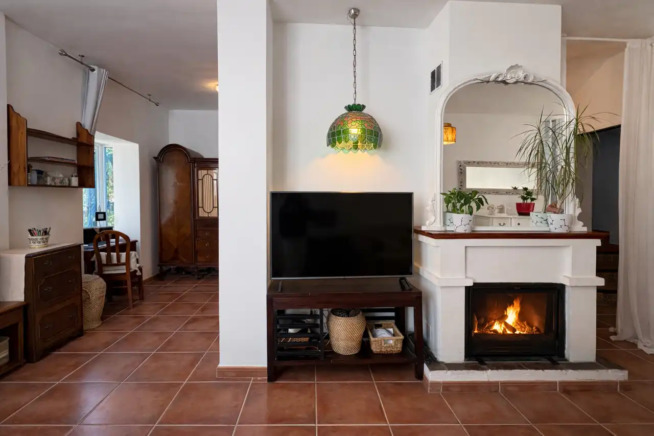 Sala d'estar de Casa adosada de lloguer en Marbella amb Aire condicionat, Calefacció i Jardí privat