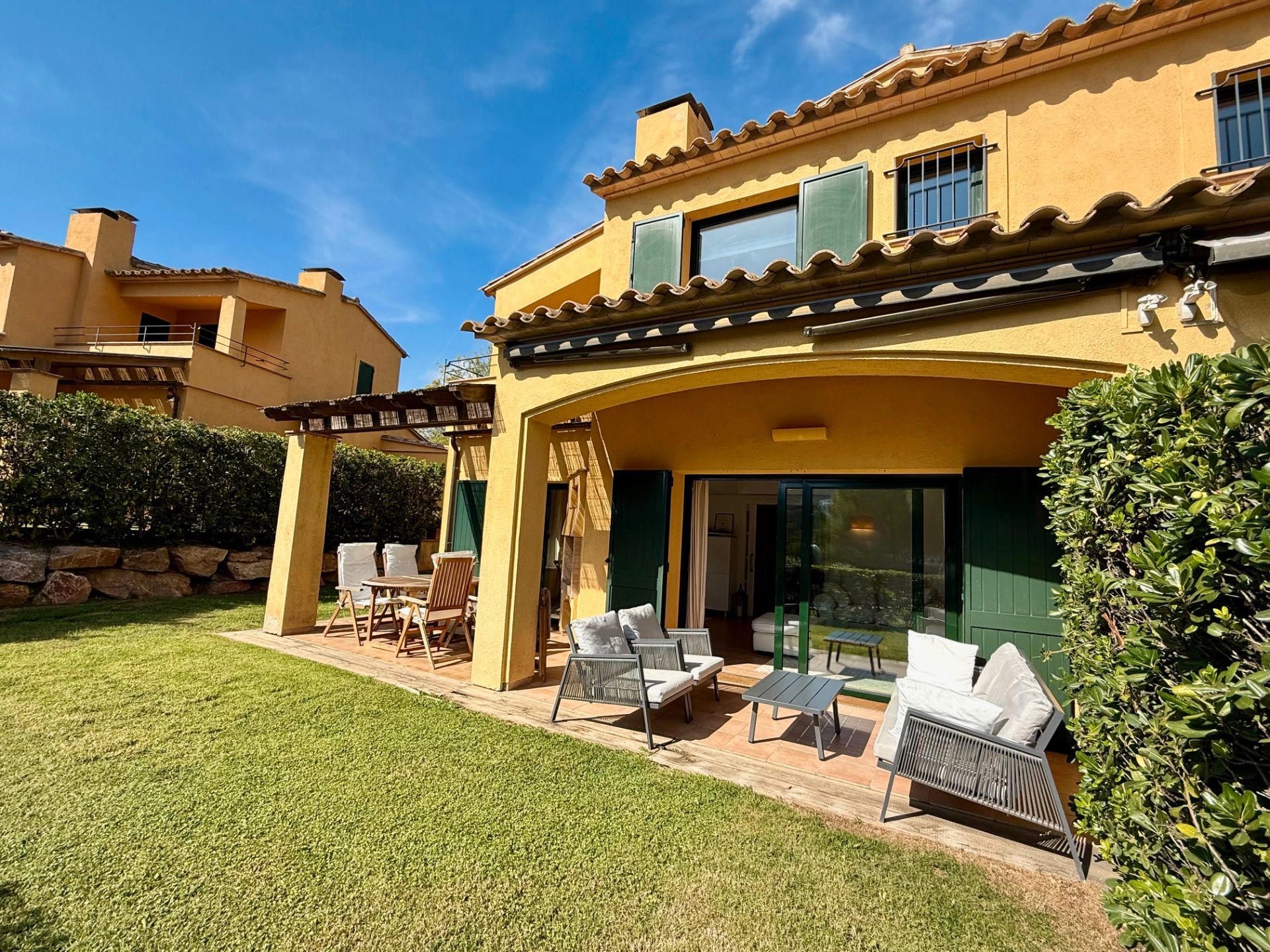 Jardín de Casa adosada en venta en Palafrugell con Aire acondicionado, Jardín privado y Terraza