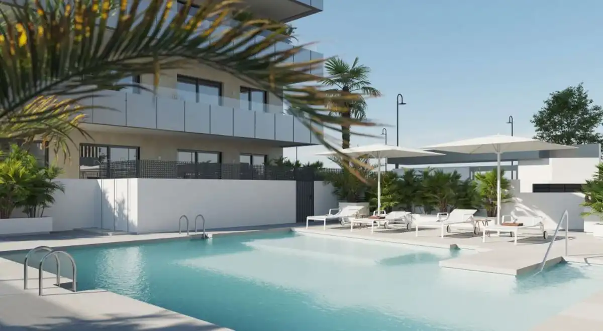 Appartement compact avec piscine à vendre à Las Lagunas