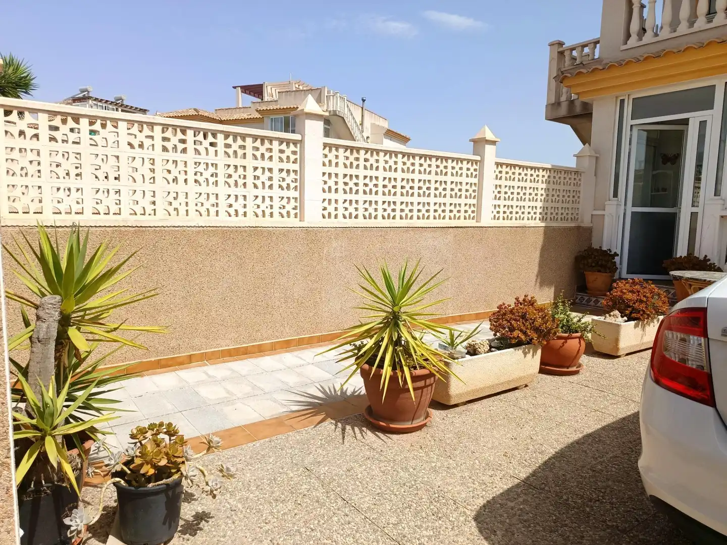 Terrassa de Casa adosada en venda en Castalla amb Jardí privat, Terrassa i Moblat