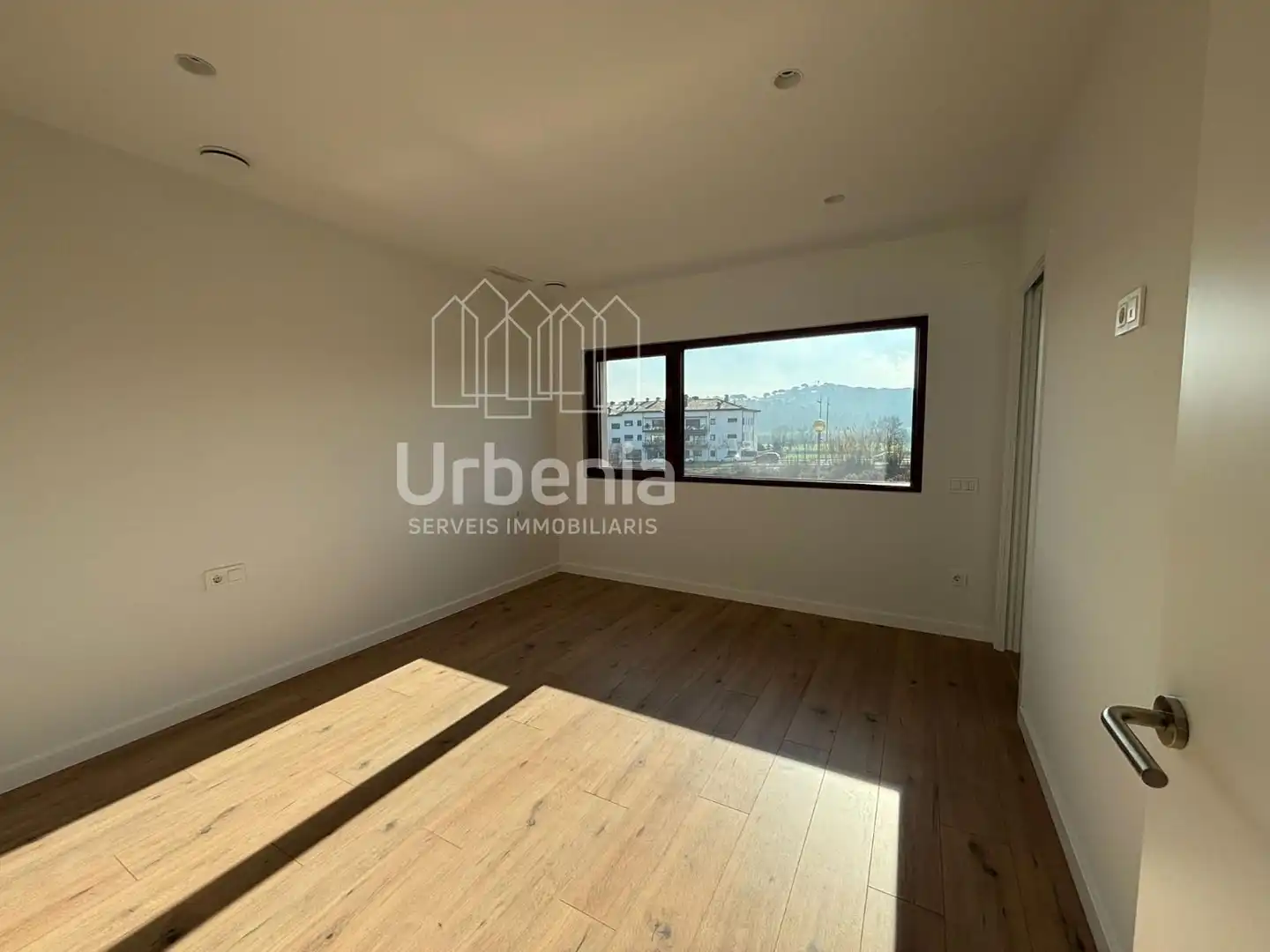 Habitación de Casa adosada en venta en Tordera con Calefacción y Terraza