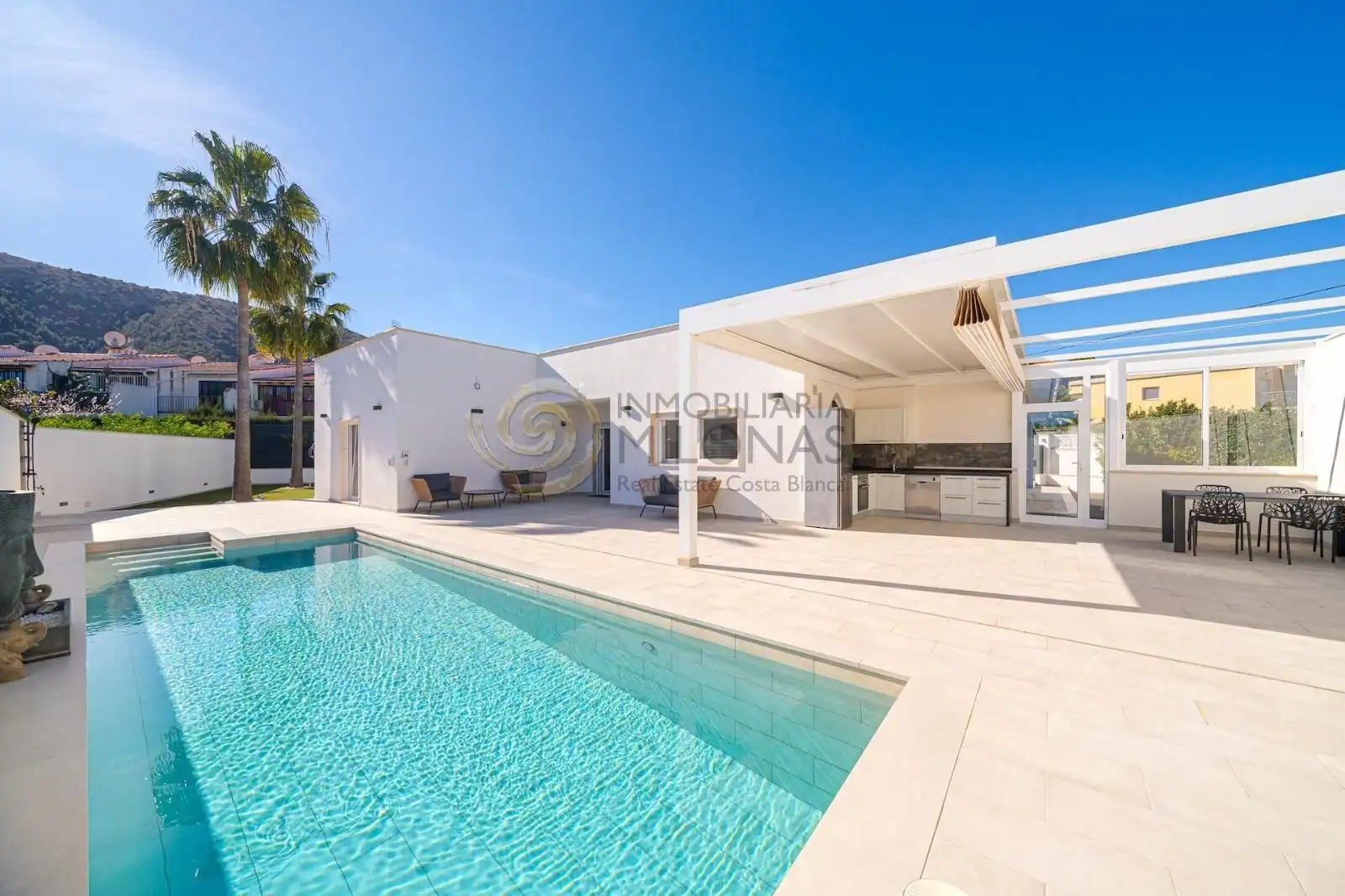 Villa con piscina in vendita a L'Albir