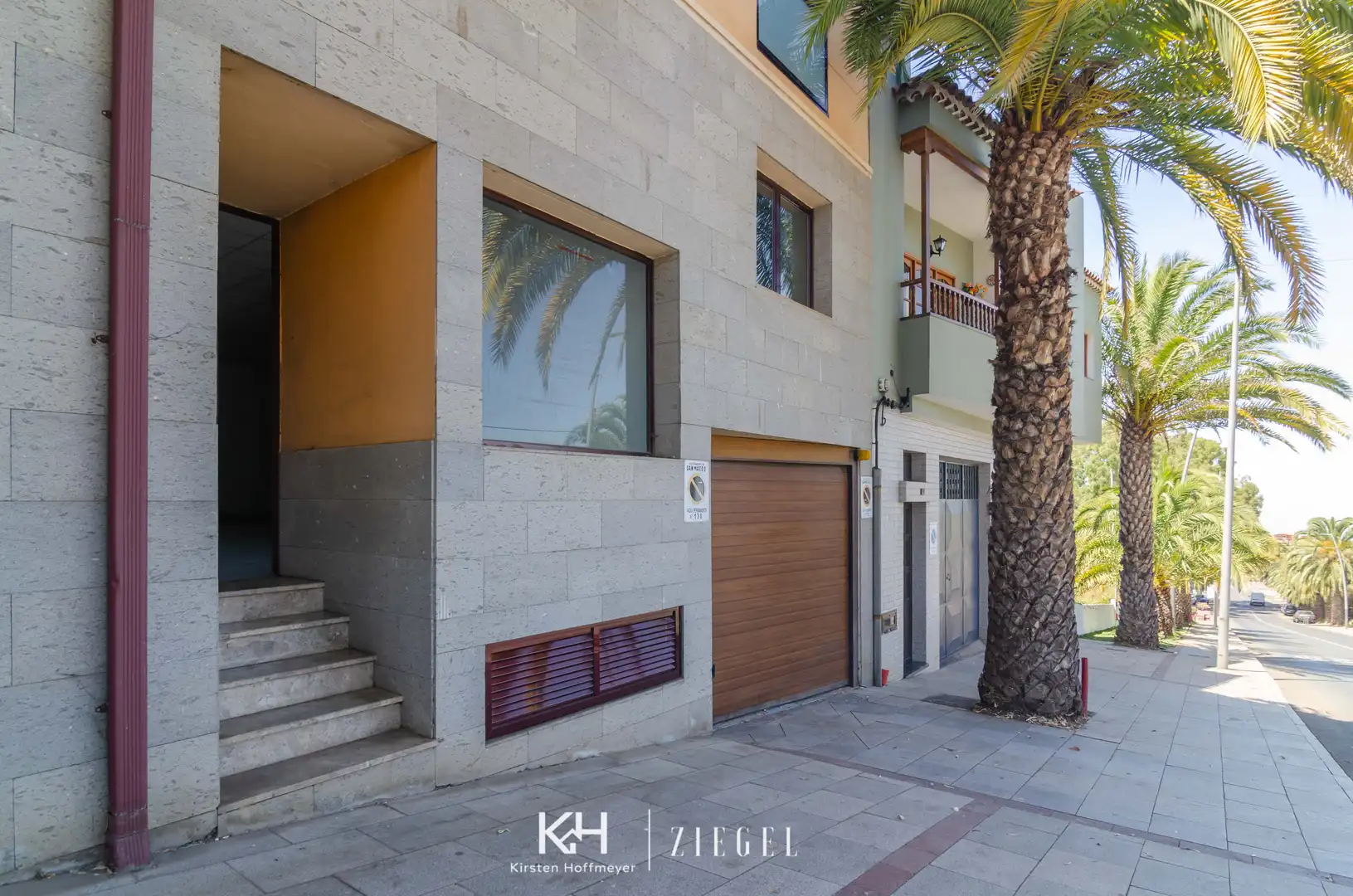 Local comercial en venta en Avenida Tinamar 4, imagen 2