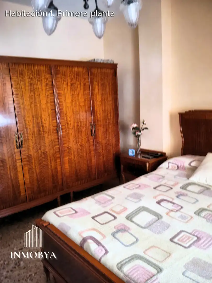 Dormitori de Casa o xalet en venda en Tacoronte amb Jardí privat, Terrassa i Moblat