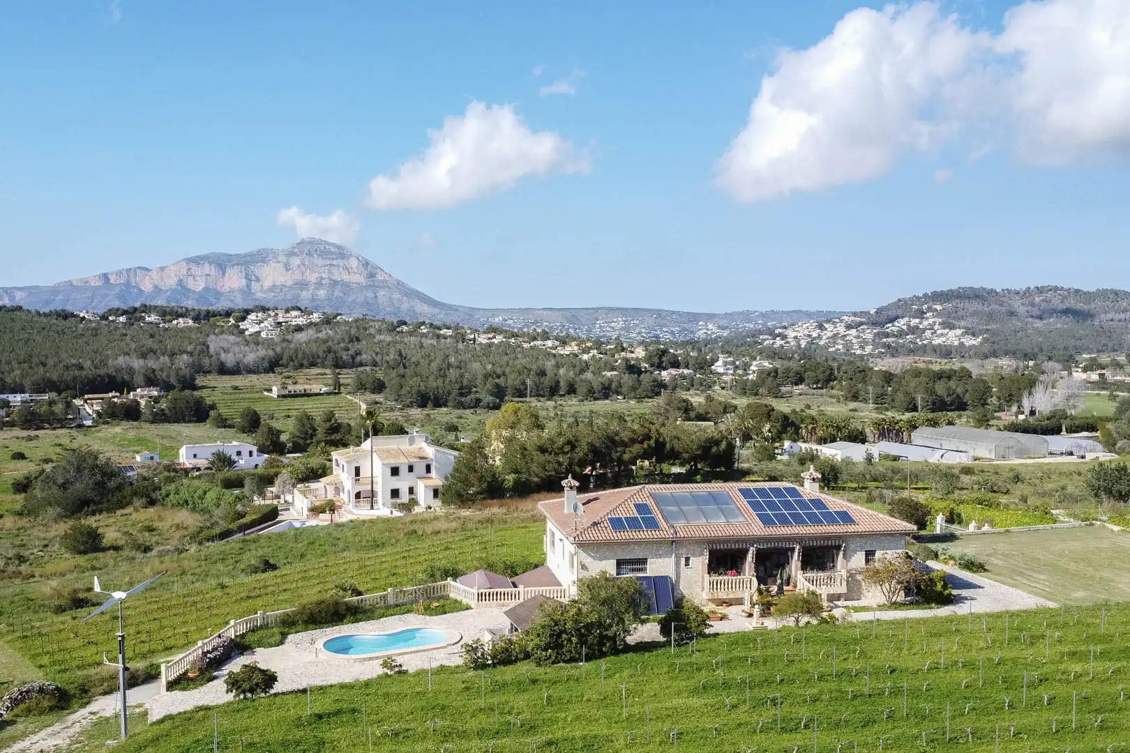 Vista exterior de Casa o xalet en venda en Jávea / Xàbia amb Terrassa i Piscina