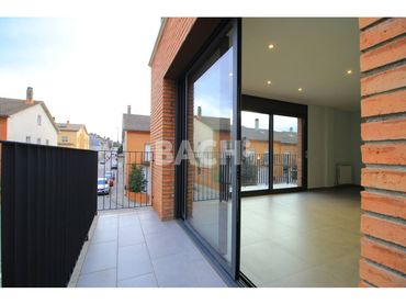 Casa en venta en Calle Estiu