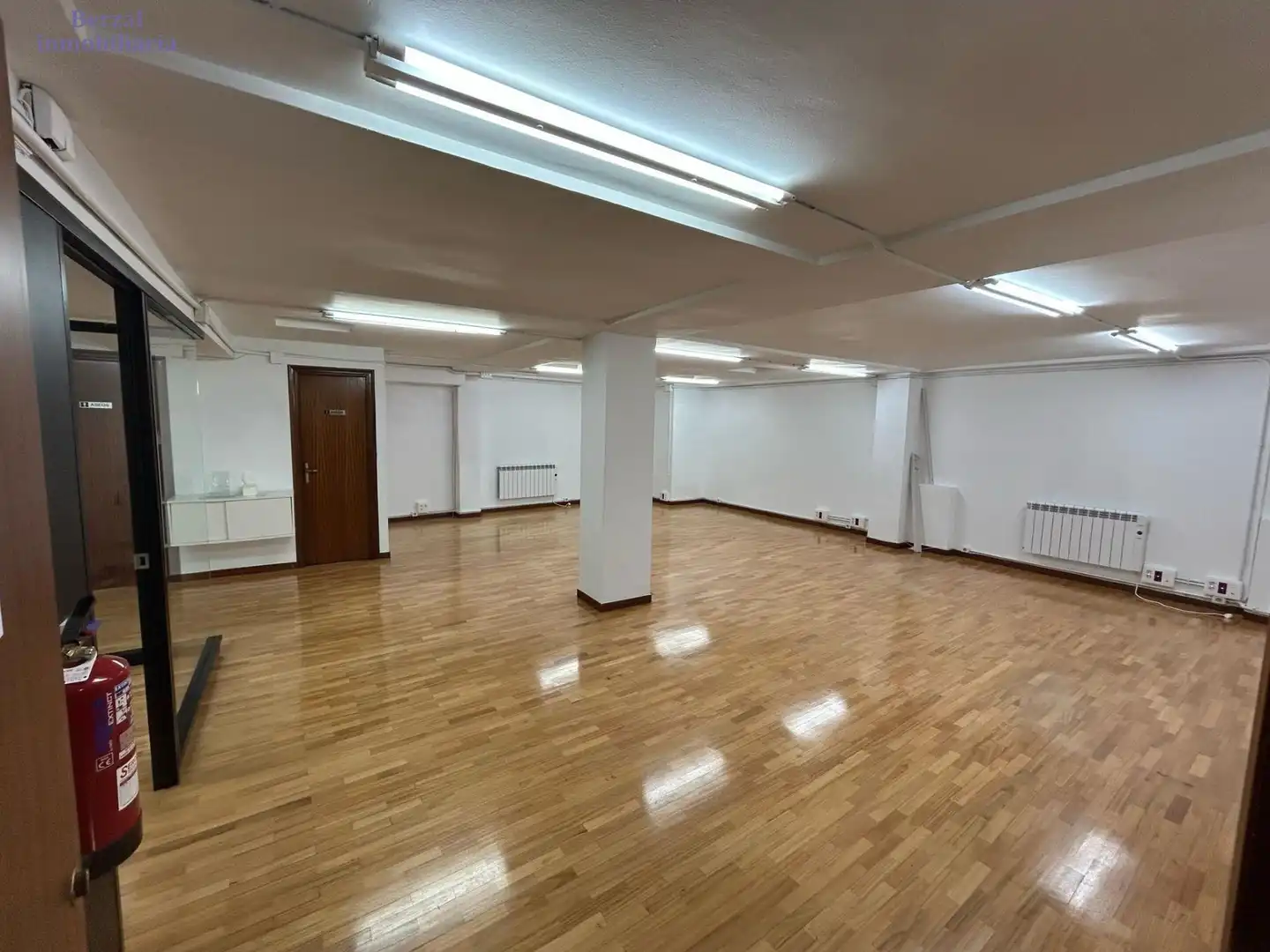 Office for sale in  Logroño  with Heating