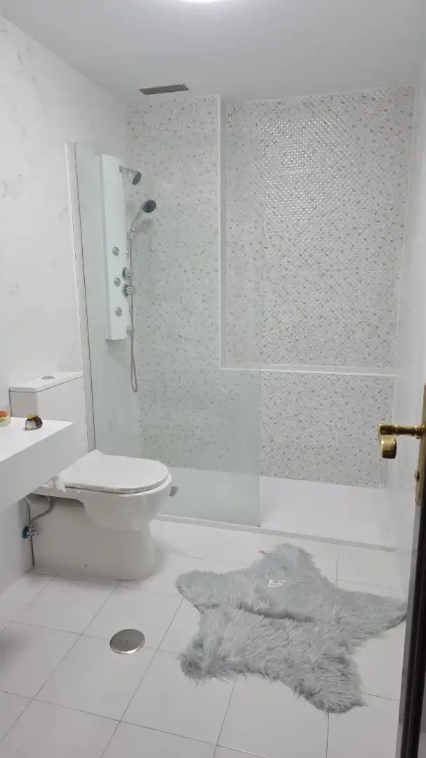 Baño de Piso en venta en Villanueva de la Serena con Terraza, Amueblado y Balcón