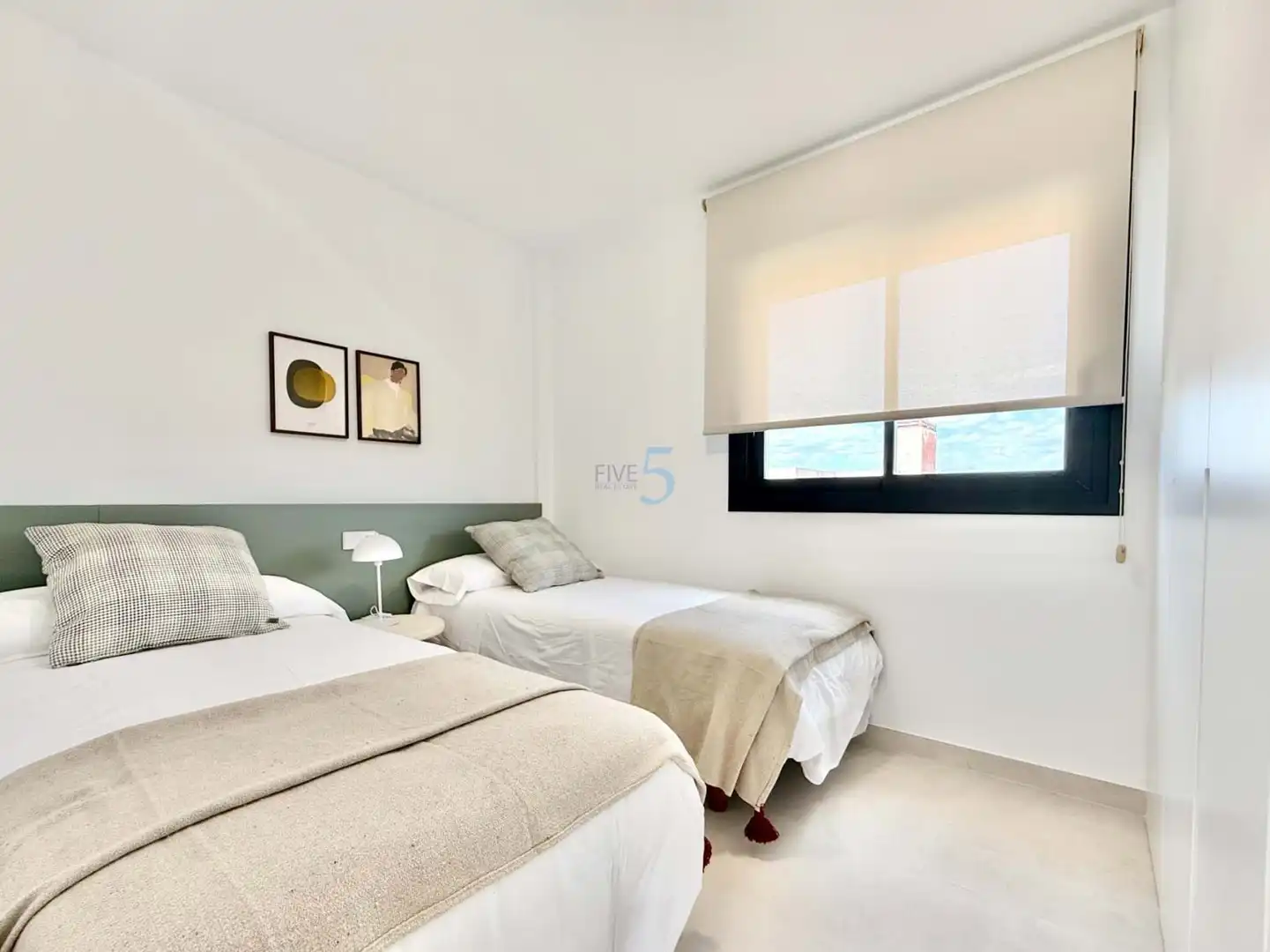 Bedroom of Flat for sale in Cox  with Swimming Pool
