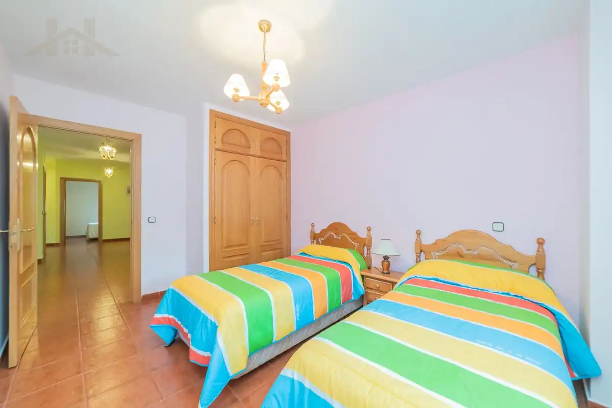 Dormitori de Casa o xalet en venda en Griñón amb Aire condicionat, Jardí privat i Traster