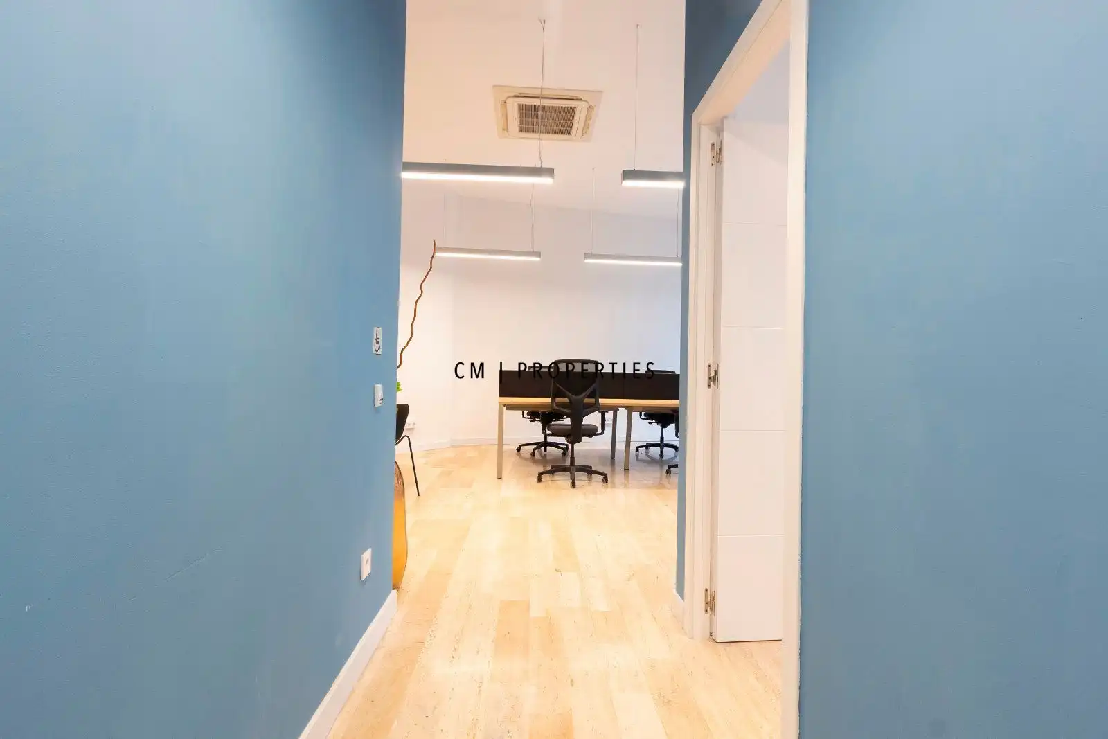Büro zur Miete in Campos Crespo 16, Safranar