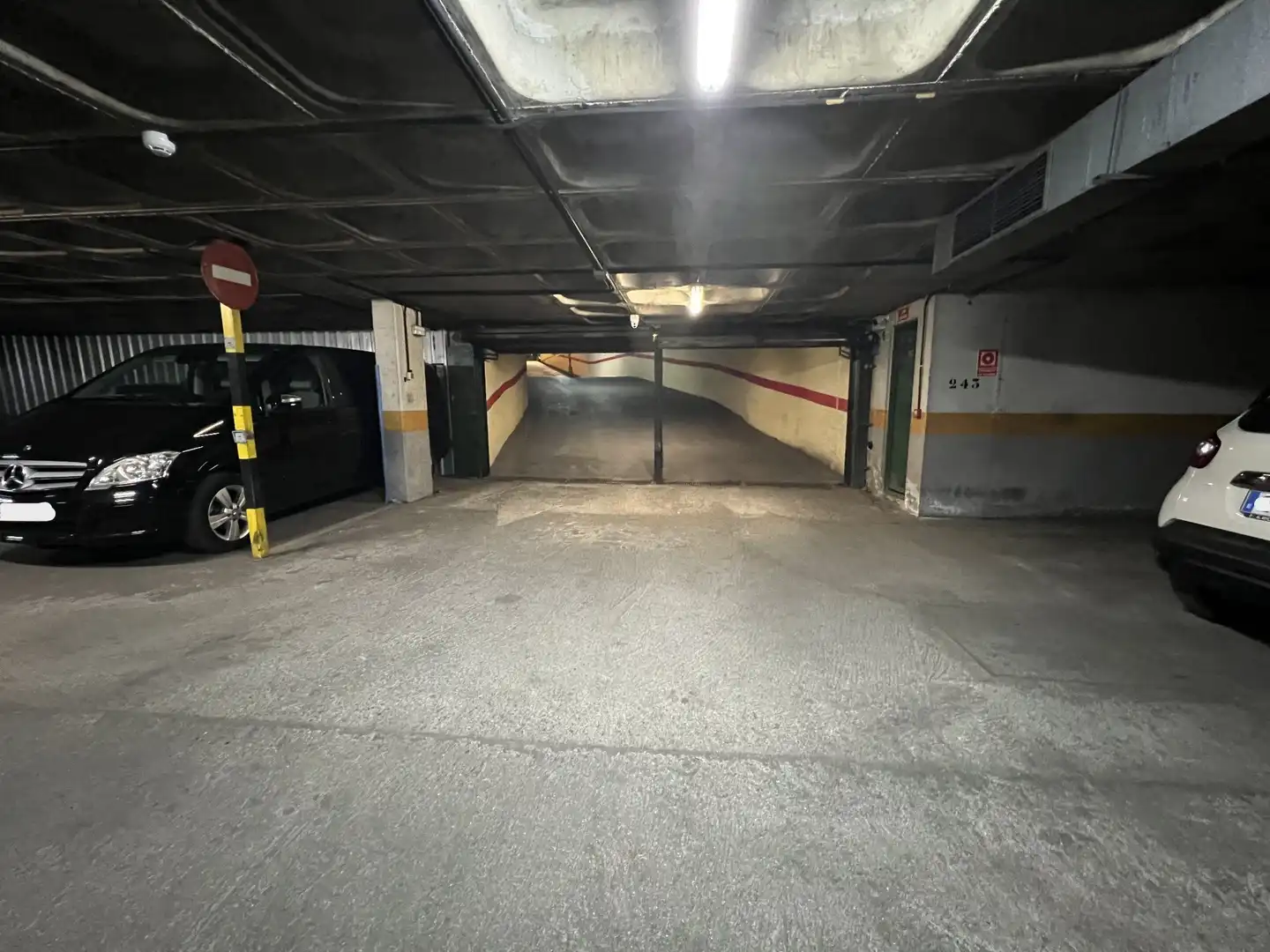 Parkplatz von Garage zur Miete in Getafe