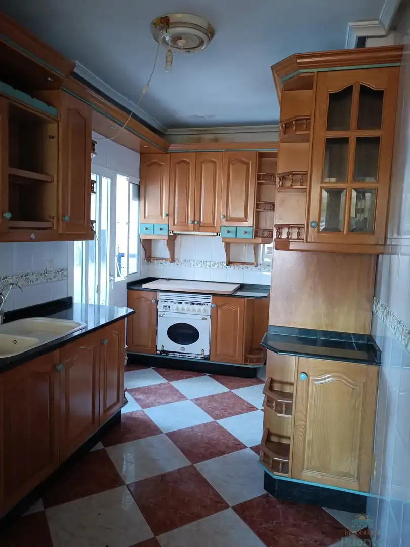 Cocina de Piso en venta en Alhama de Murcia ciudad