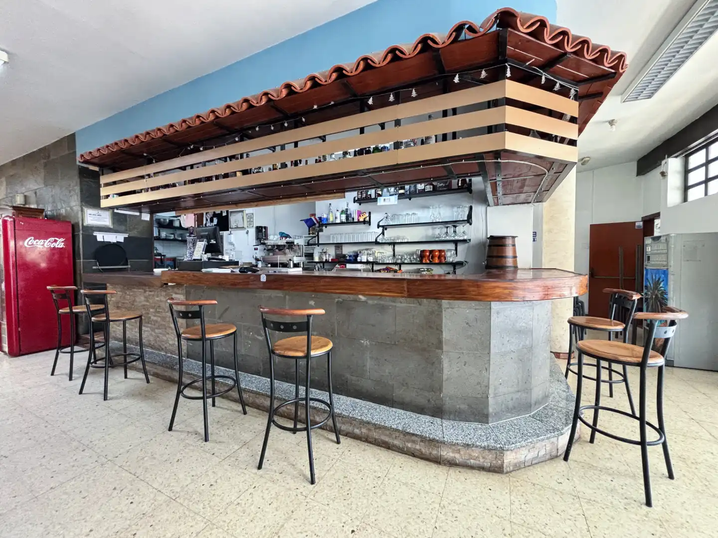 Commercial properties for sale in Teror  with Air Conditioner, Heating and Furnished