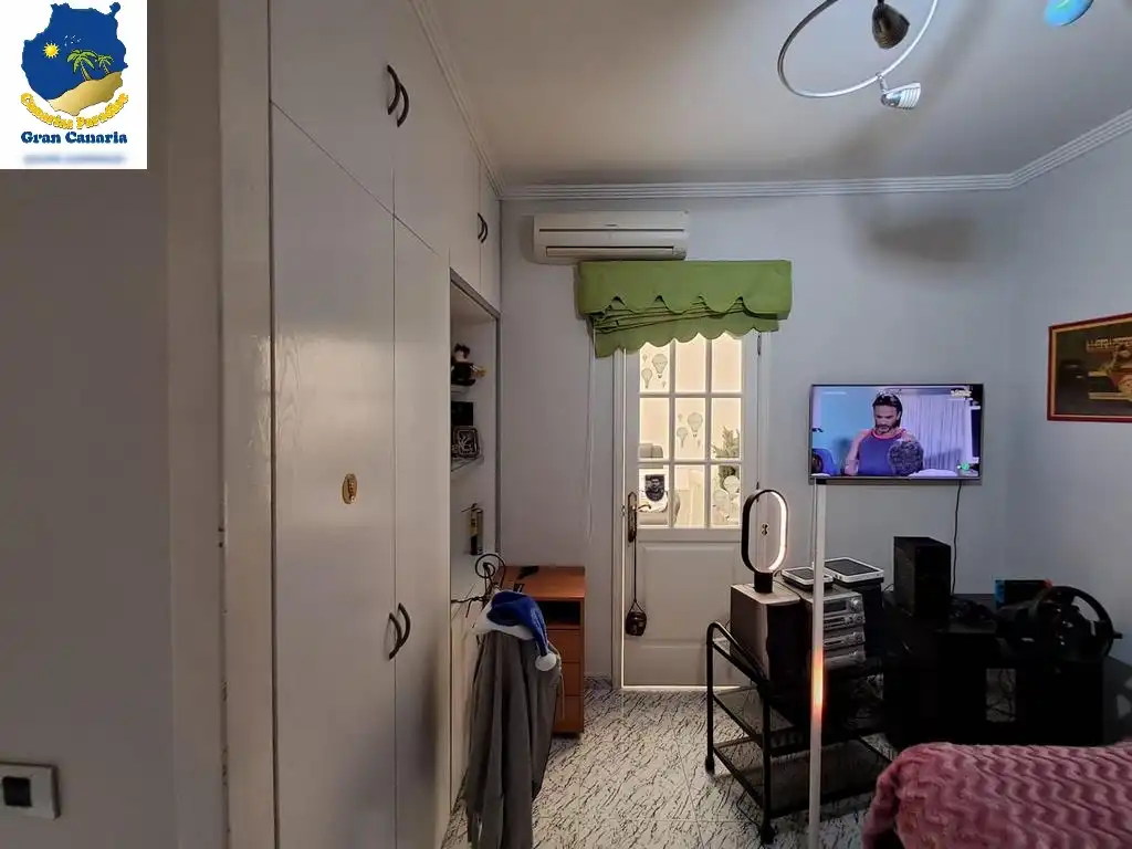 Habitación de Edificio en venta en Agüimes