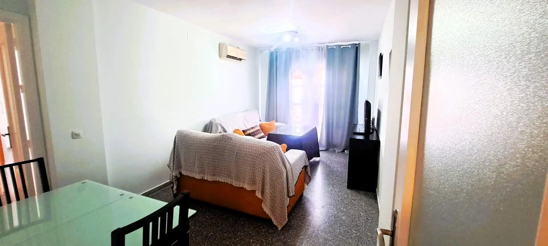 Living room of Flat for rent in Jerez de la Frontera  with Air Conditioner and Furnished