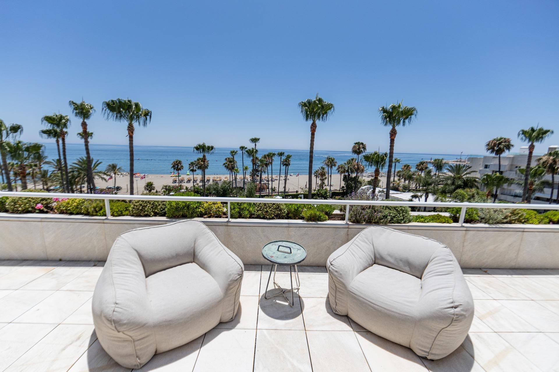 Ático en venta en Puerto Banús, Nueva Andalucía
