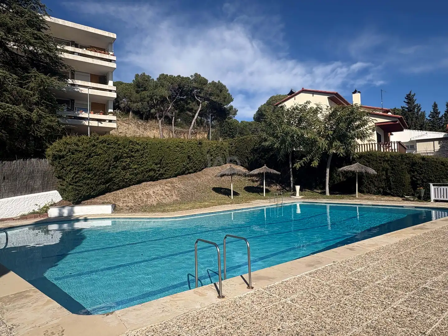 Piscina de Ático en venta en Vilassar de Dalt con Aire acondicionado, Calefacción y Terraza